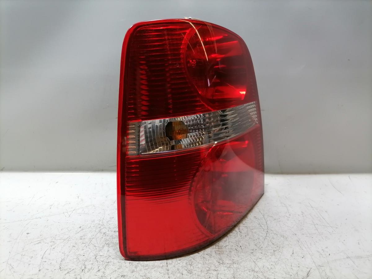 VW Touran 1T R&uuml;cklicht R&uuml;ckleuchte Schlussleuchte links Bj.2005